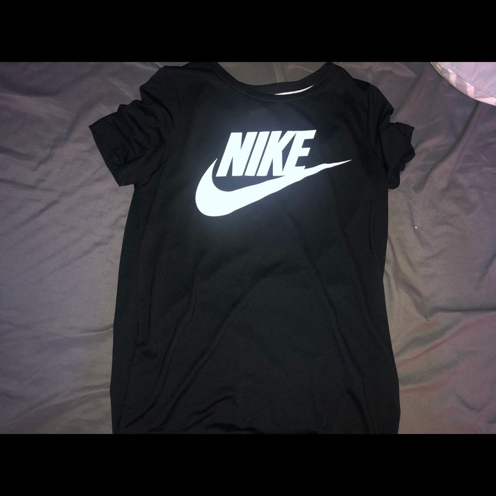 Nike Short Sleeve